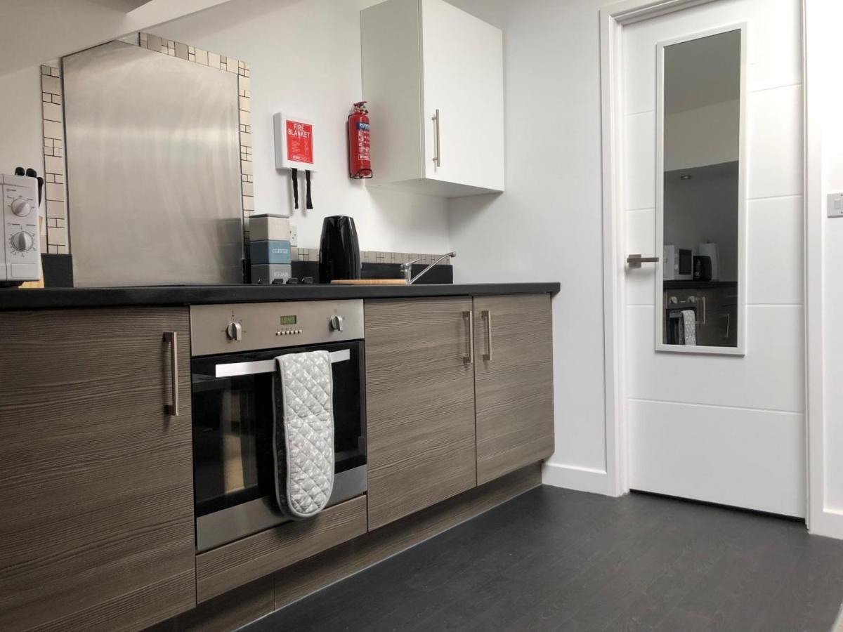 Toothbrush Apartments - Ipswich Central East Екстер'єр фото