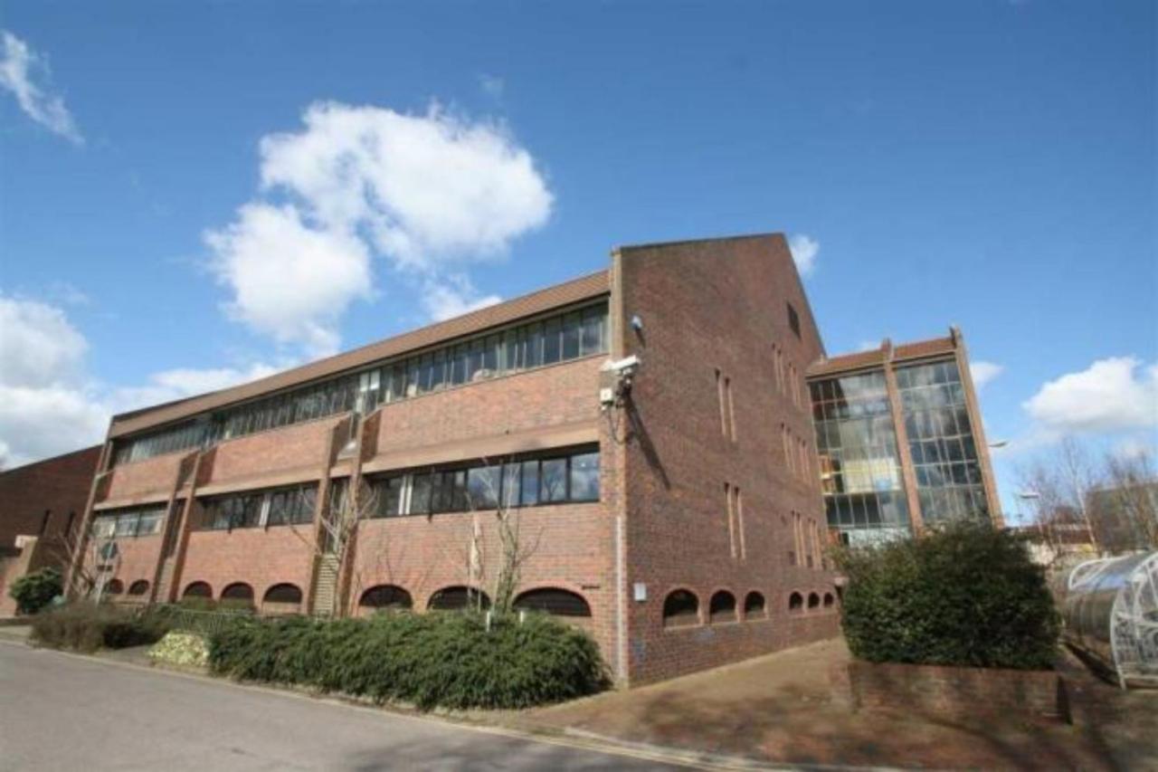 Toothbrush Apartments - Ipswich Central East Екстер'єр фото